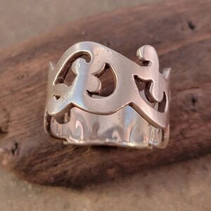 Silpada Sterling Silver Scroll Swirls Band Ring